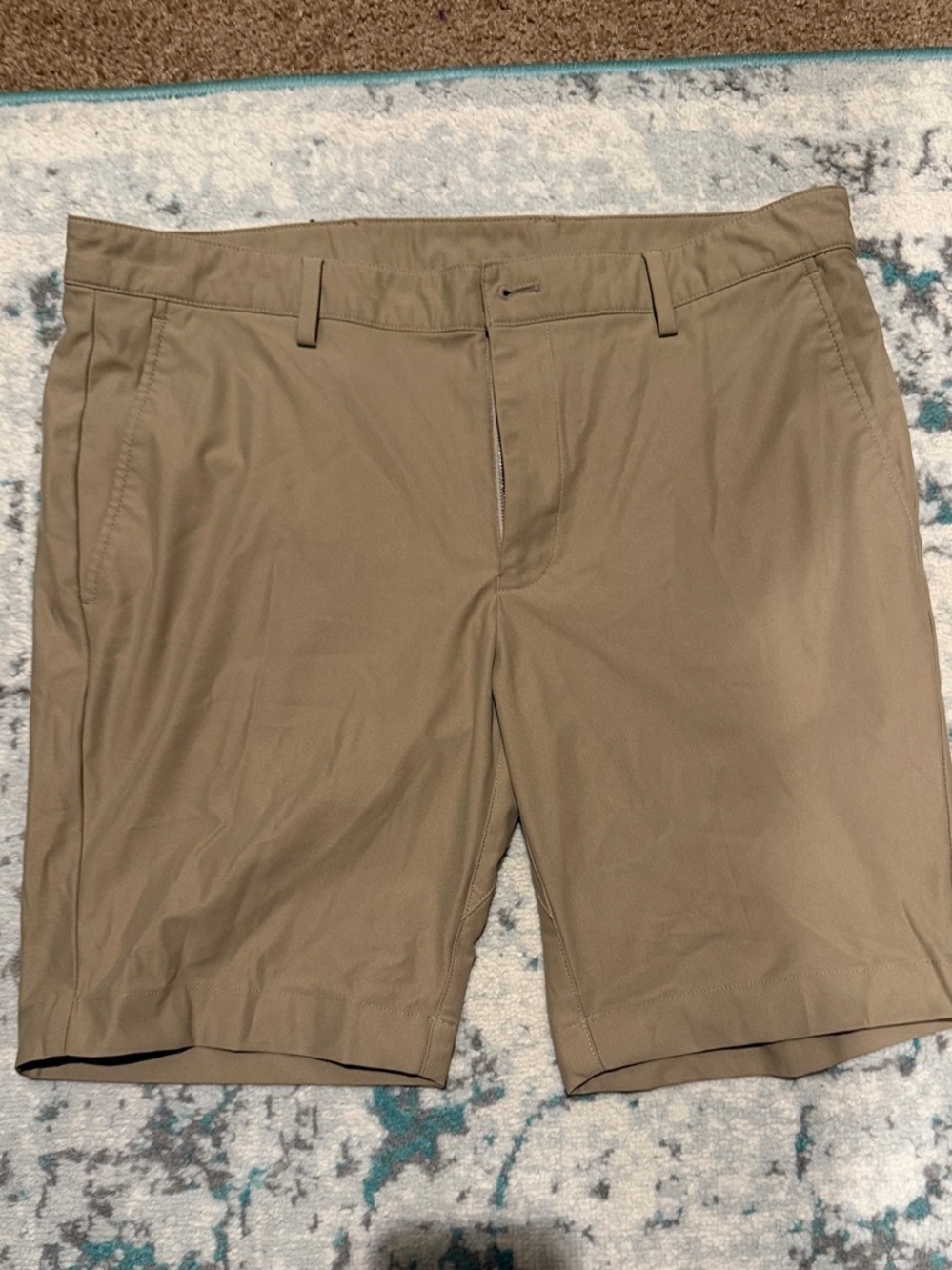 Jos. A. Bank Men's Tan Flat-Front Shorts